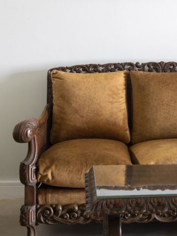 Ανακαίνιση Δωματίου στις Σπέτσες | Λούστρο & Ανανέωση Ταπετσαριών